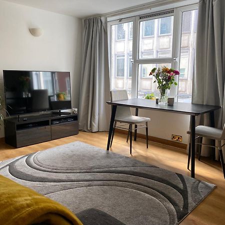 Prime Location Apartment - Heart Of Лондон Экстерьер фото