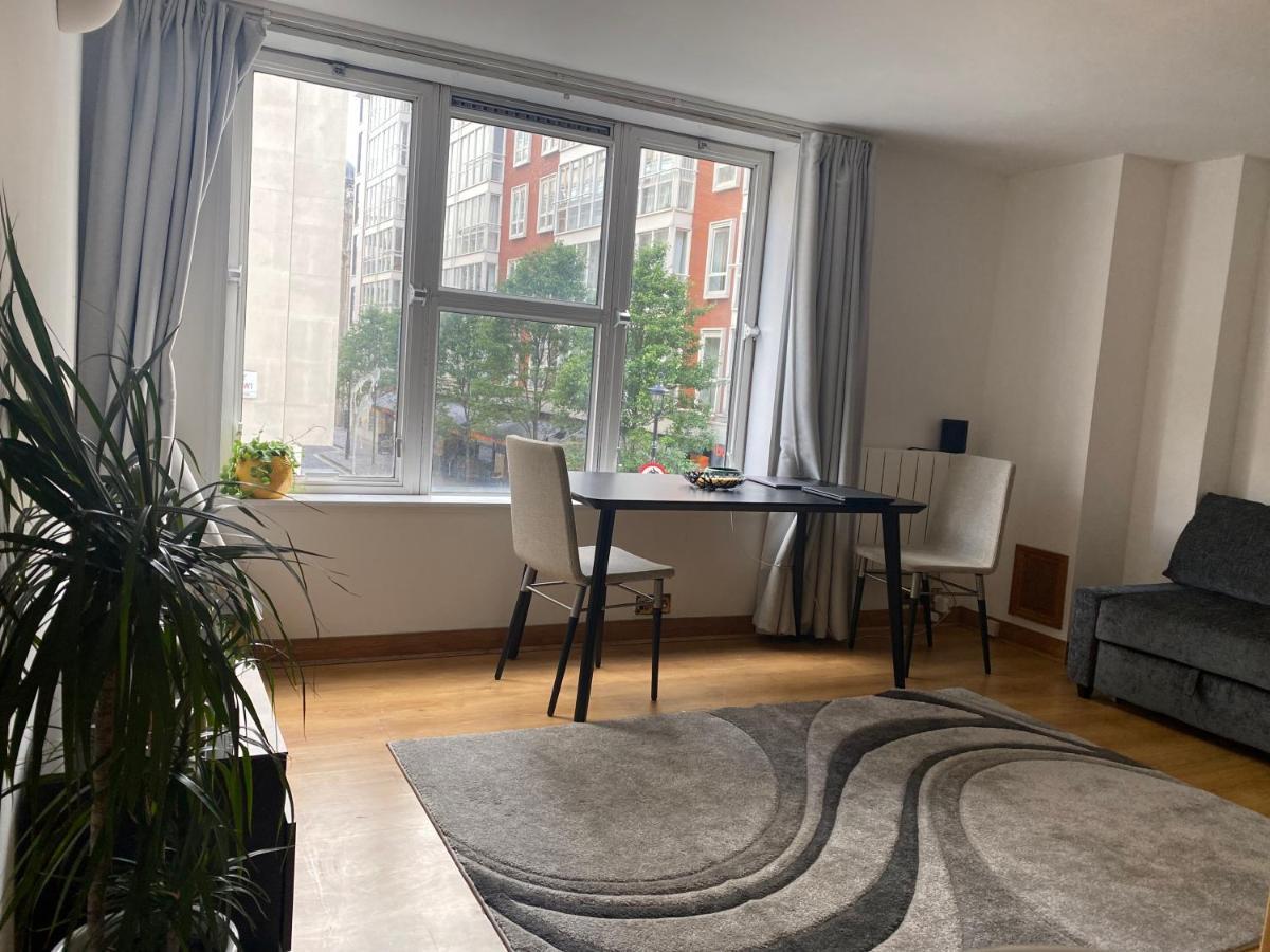 Prime Location Apartment - Heart Of Лондон Экстерьер фото